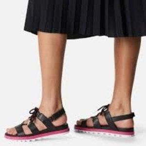 Sorel Roaming Lace Sandals Leather Straps Black Punch Pink Size 7.5 NEW